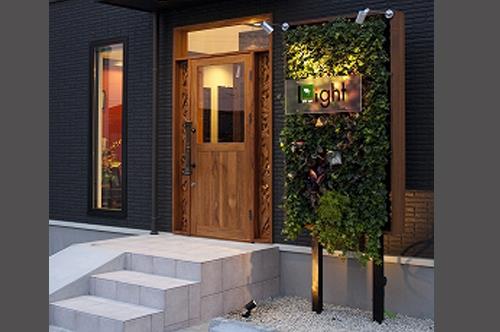壁面緑化 【 屋外:カセット式壁面パネル使用 】 39の施工写真4