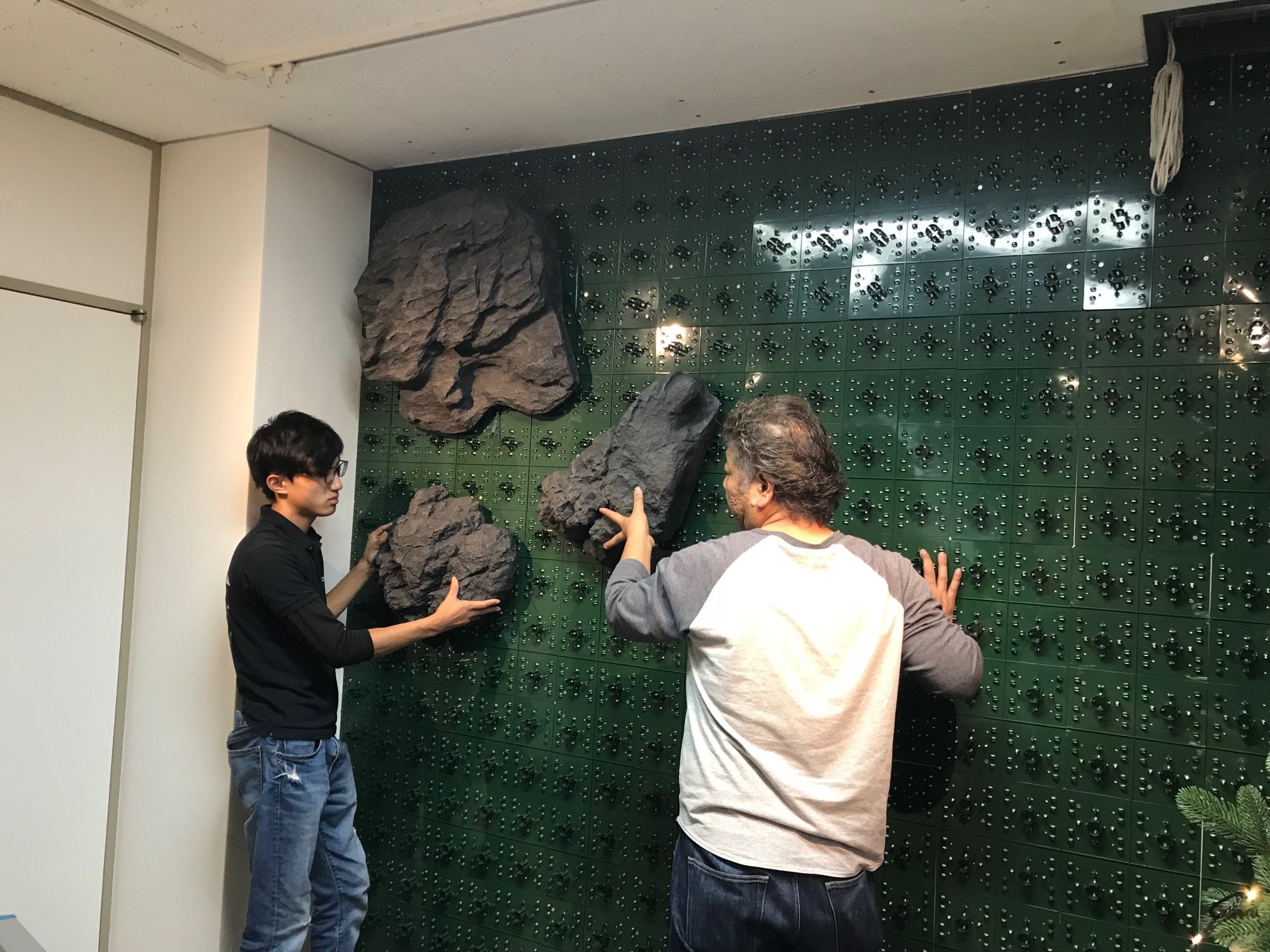 造花壁面緑化【Decopla使用】 2の施工写真2