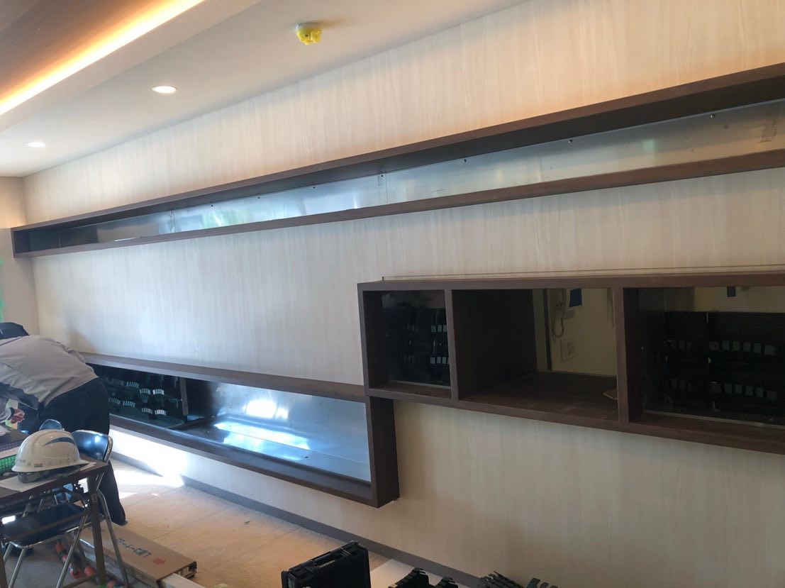 壁面緑化 【 屋内:プラティコ式壁面緑化パネル使用 】 121の施工写真4