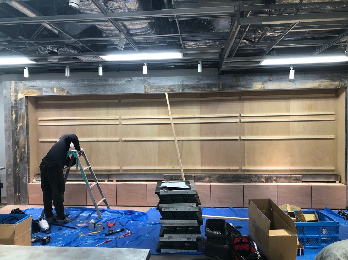 壁面緑化 【 屋内:プラティコ式壁面緑化パネル使用 】 130の施工写真2