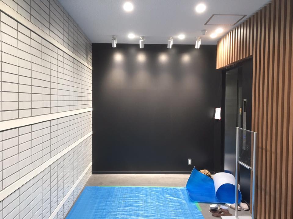 壁面緑化 【 屋内:プラティコ式壁面緑化パネル使用 】 151の施工写真4