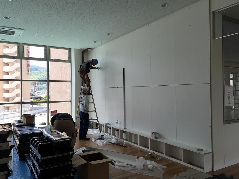 壁面緑化 【 屋内:プラティコ式壁面緑化パネル使用 】 25の施工写真2